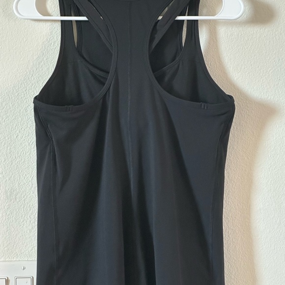 Black Sleeveless Women's Top - Picture 3 of 10